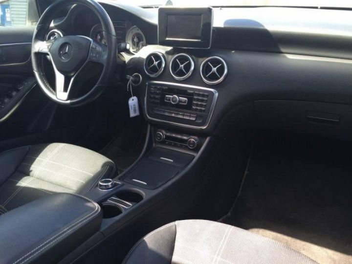 Mercedes Classe A Business Executive 180 CDI 7G-Tronic     Diesel GRIS MONTAGNE - 25