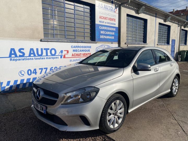 Mercedes Classe A III (W176) 160 d Intuition 7G-DCT GRIS - 1