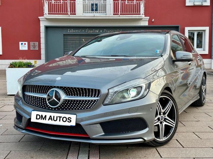 Mercedes Classe A Mercedes benz 250 sport amg full options boite auto Gris - 1