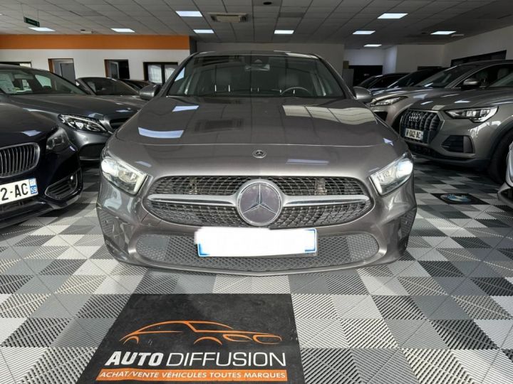 Mercedes Classe A Mercedes Progressive Line Gris - 1