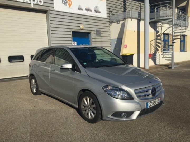 Mercedes Classe B 180 CDI DESIGN BUSINESS BVM6     Diesel GRIS METAL - 16