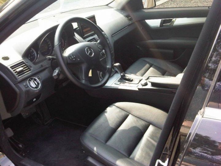 Mercedes Classe C 220 CDI AVANTGARDE BLUEEFFICIENCY 7 G-TRONIC      Diesel NOIRE - 5