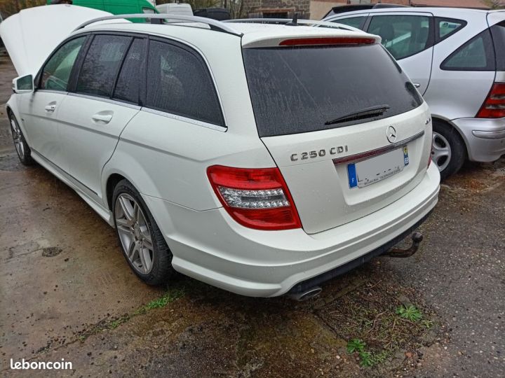 Mercedes Classe C 250 CDI break pack AMG 204 cv pour pièces  - 4