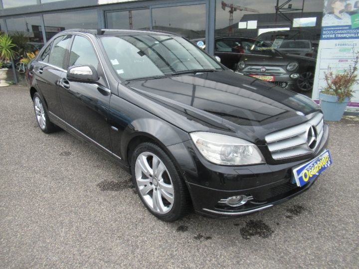 Mercedes Classe C 320 CDI Avantgarde 4-Matic A Noir - 3