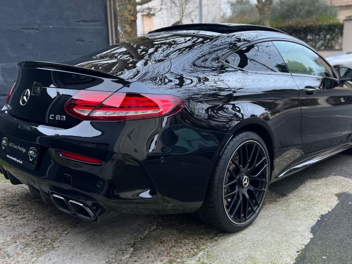 Mercedes Classe C 63 AMG  - 2