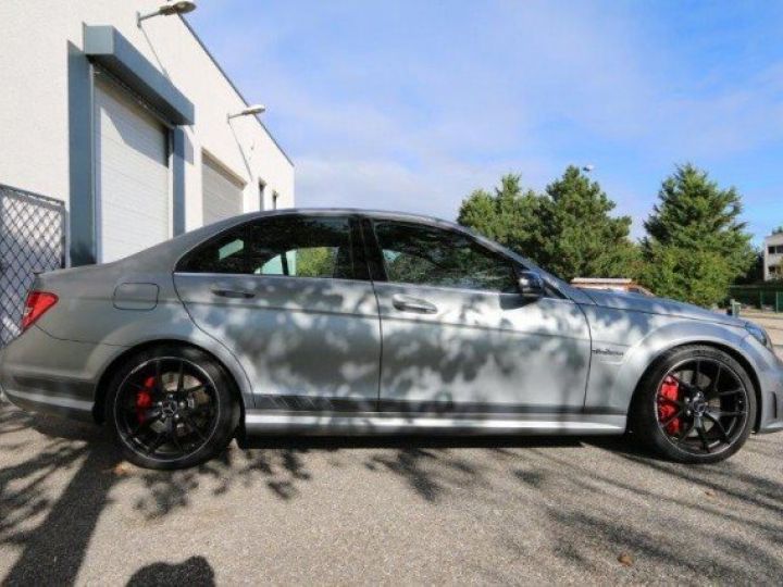 Mercedes Classe C 63 AMG EDITION 507 édition limitée      Essence GRIS MAT - 35