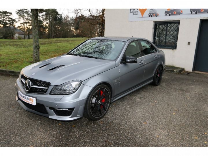 Mercedes Classe C 63 AMG V8 6,2 Edition 507 A Gris Mat - 24