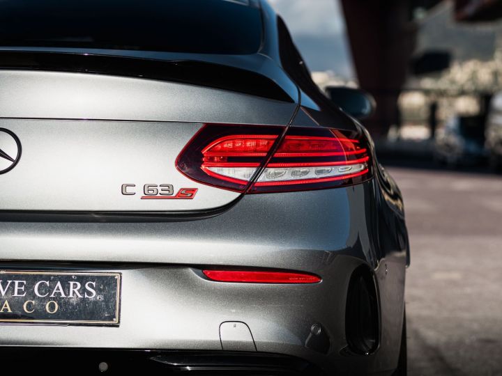 Mercedes Classe C 63 S COUPÉ AMG 510 CV - MONACO Gris Selenite Metal - 42