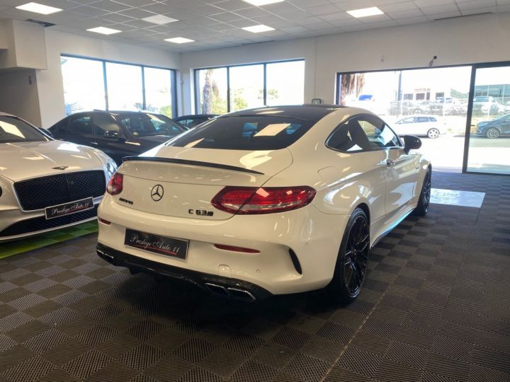 Mercedes Classe C Coupe 63 AMG S 510 CV ORIGINE FRANCE Full Carbone Céramique Toit Ouvrant 690 euros par mois  Blanc - 5