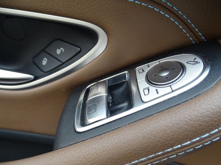 Mercedes Classe C Coupe C250D BVA 204ps BVA/ PACK AMG Distronic Camera Jtes 19 noir metallisé - 14