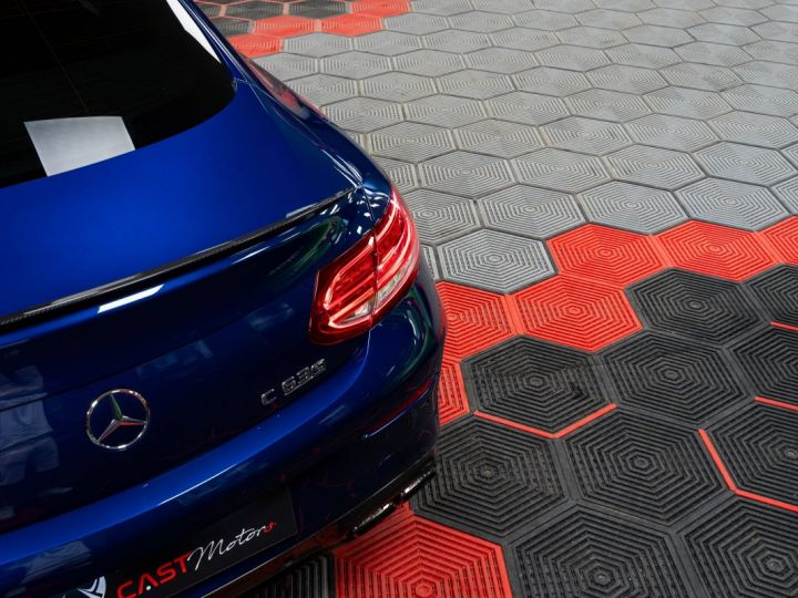 Mercedes Classe C IV (W205) 63 AMG S MCT AMG BLEU - 22