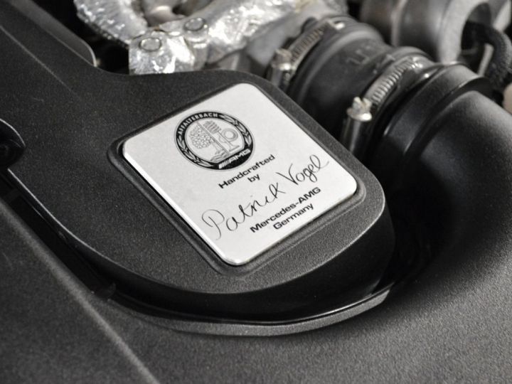 Mercedes Classe C Magnifique mercedes c63 s amg w205 t 4.0 v8 510ch mct designo magno sieges + echap. Performance GRIS SELENITE DESIGNO MAGNO - 20
