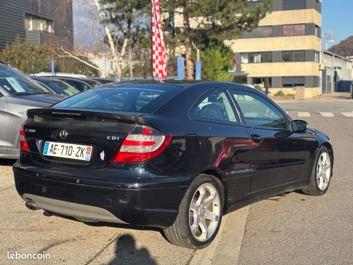 Mercedes Classe CLC Mercedes C Coupé Sport 200 CDI Edition Noir - 5