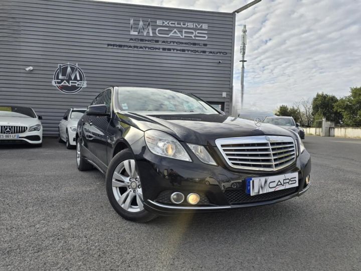 Mercedes Classe E 200 CDI FAP BlueEfficiency BERLINE - BM 212 Elégance Executive PHASE 1 NOIR - 1