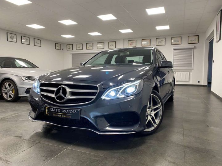 Mercedes Classe E 220 AMG PACK Avantgarde- 1erMAIN- CARNET- FULL-NEUF Bleu Métallisé - 1