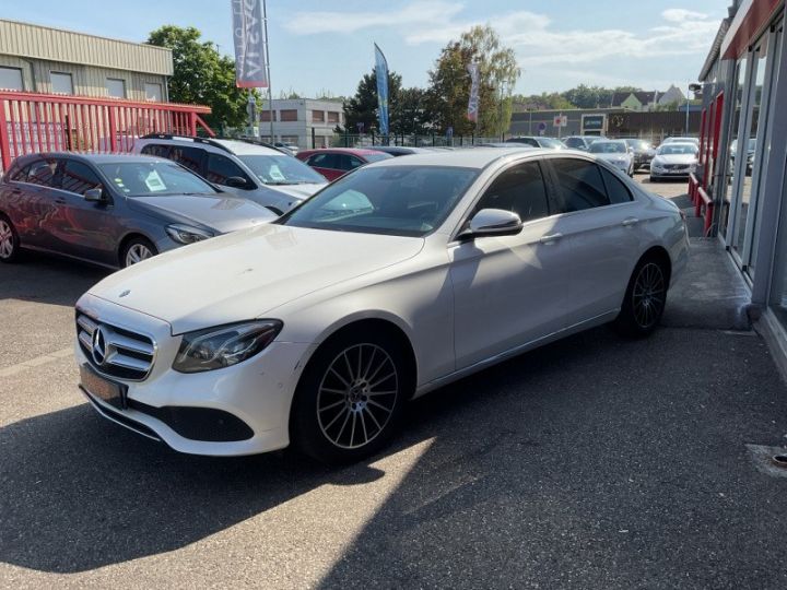 Mercedes Classe E 220 D 194CH EXECUTIVE 9G-TRONIC Blanc - 3