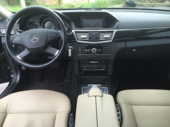 Mercedes Classe E 350 CDI AVANTGARDE BLUEEFFECIENCY 7G-TRONIC      Diesel NOIR - 7