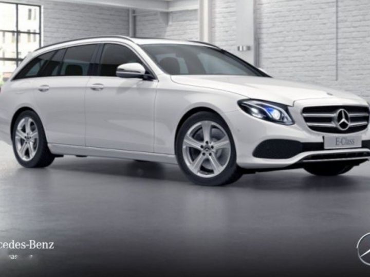 Mercedes Classe E 350 d 258ch 4Matic 9G-Tronic /11/2017 Blanc métal  - 15