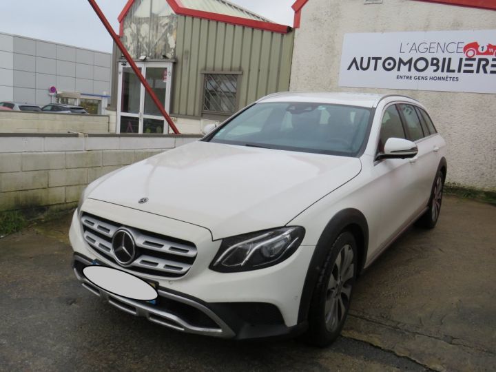 Mercedes Classe E Break All Terrain 220 d 2.0 d 16V 4MATIC 9G-TRONIC 194 cv Boîte auto Blanc - 1