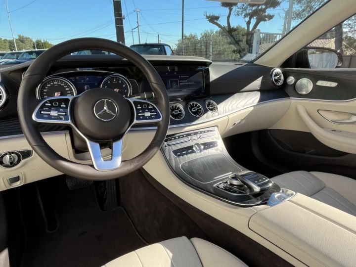 Mercedes Classe E Cabriolet 200 - BVA 9G-Tronic CABRIOLET - BM 238 Sportline - BVA PHASE 1 NOIR - 11