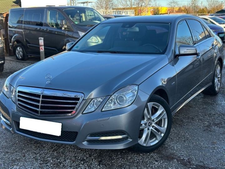 Mercedes Classe E E200 CDI 136 BlueEfficiency AVANTGARDEBEXEC BA Gris - 1