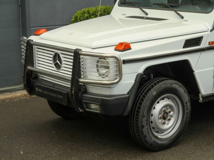 Mercedes Classe G 300 GD -SWB W463 1st Owner Blanc - 24