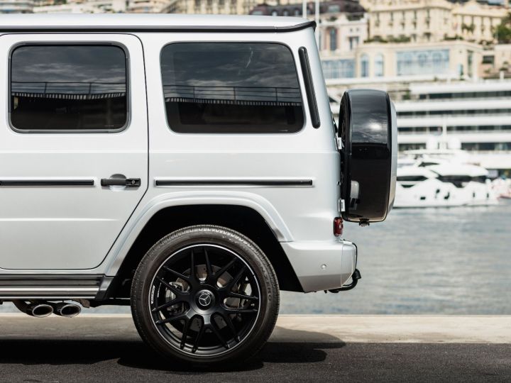 Mercedes Classe G 63 AMG 585 CV - MONACO Gris Argent Iridium Metal - 35