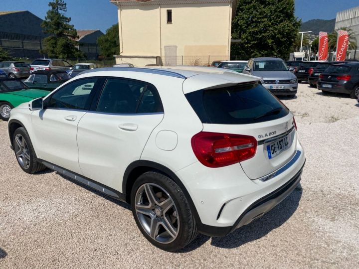 Mercedes Classe GLA 200 Fascination 7-G DCT A Blanc - 2