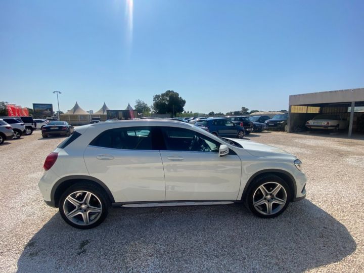 Mercedes Classe GLA 200 Fascination 7-G DCT A Blanc - 6