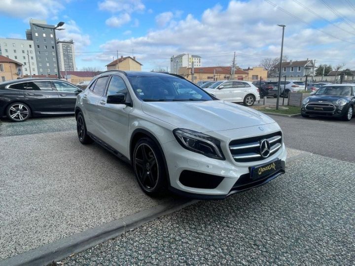 Mercedes Classe GLA 220 CDI FASCINATION 4MATIC 7G-DCT Blanc - 6