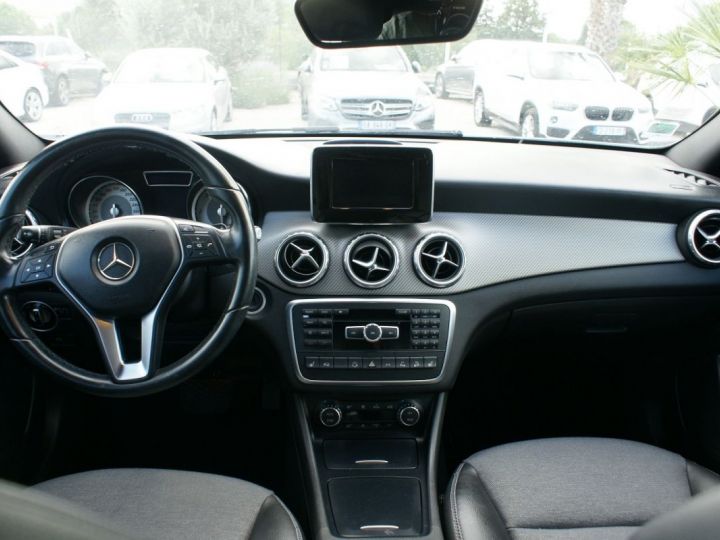 Mercedes Classe GLA 220 CDI INSPIRATION 4MATIC 7G-DCT Blanc - 7