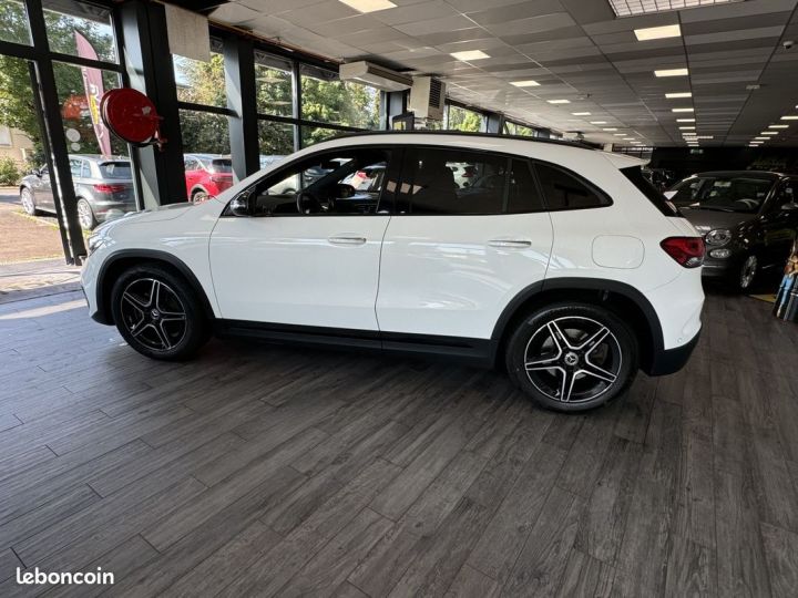 Mercedes Classe GLA 250 AMG-Line 4 Matic 8G-DCT 589,57E-Mois  - 3