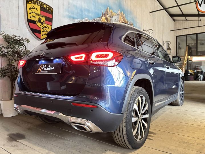 Mercedes Classe GLA 250E PROGRESSIVE LINE 8G-DCT Bleu - 17