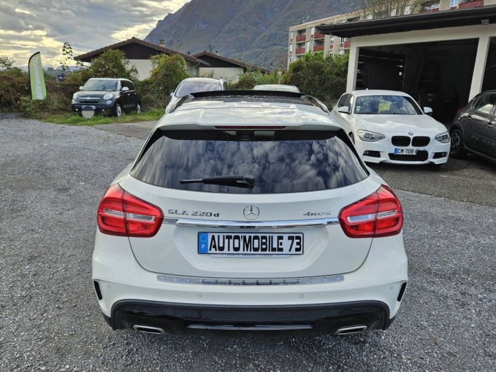 Mercedes Classe GLA I (X156) 220 d Fascination 4Matic 7G-DCT BLANC - 6