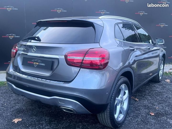 Mercedes Classe GLA Mercedes 180D BV6 SENSATION Gris - 5