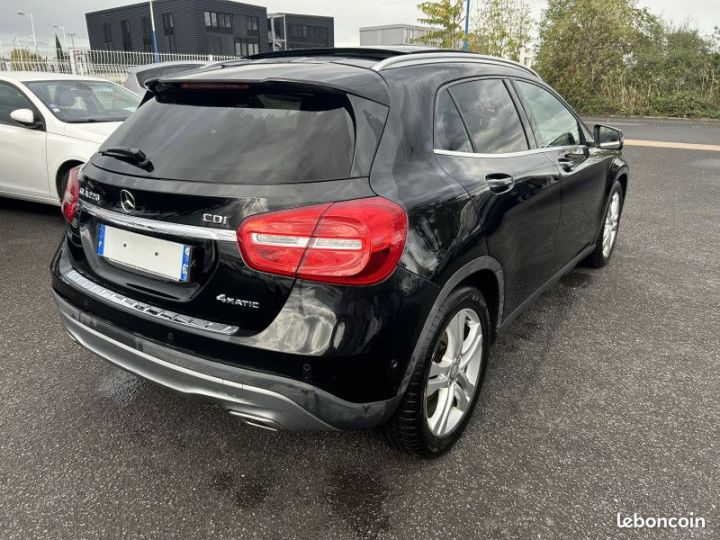 Mercedes Classe GLA Mercedes 220 CDI FASCINATION 4MATIC 7G-DCT Noir - 3