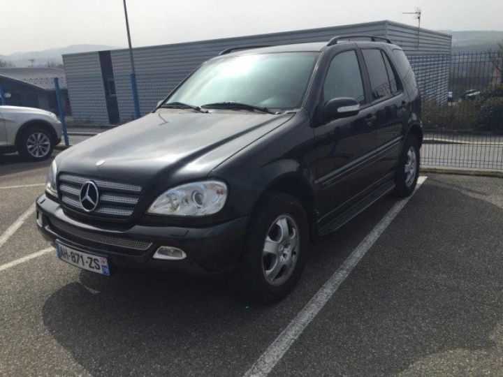 Mercedes Classe ML 270 CDI INSPIRATION BVA     Diesel NOIR - 3