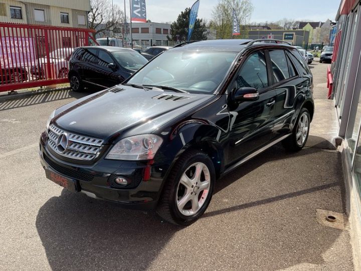 Mercedes Classe ML 320 CDI Noir - 3