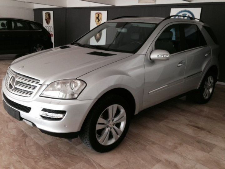 Mercedes Classe ML 320 CDI PACK SPORT 7G-TRONIC     Diesel GRIS METAL - 3