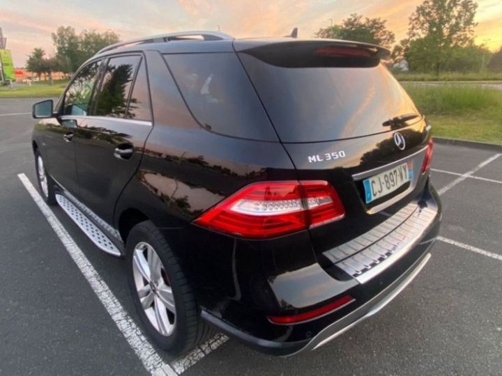 Mercedes Classe ML 350 BLUETEC SPORT 7G-TRONIC + Noir - 3