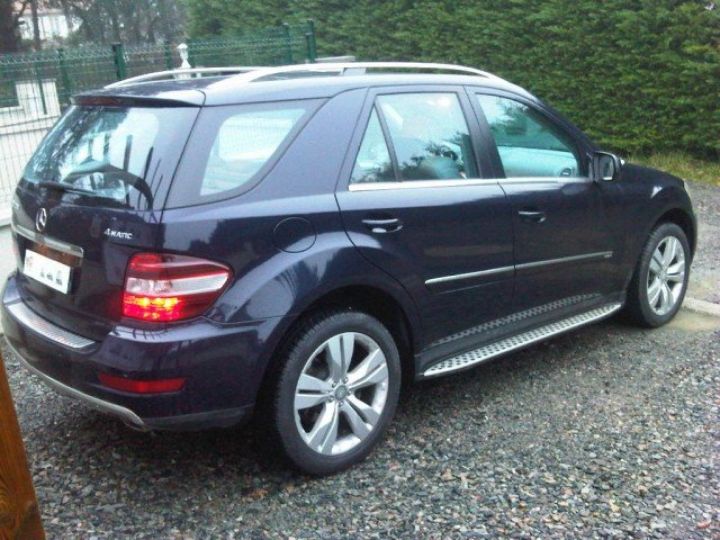 Mercedes Classe ML 350 CDI PACK SPORT 7G-TRONIC     Diesel BLEU TANZANITE - 23