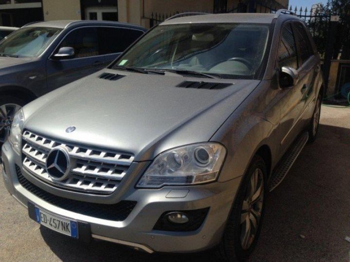 Mercedes Classe ML 350 CDI PACK SPORT 7G-TRONIC     Diesel GRIS METAL - 2