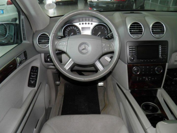 Mercedes Classe ML 420 CDI PACK SPORT 4MATIC     Diesel NOIR - 5