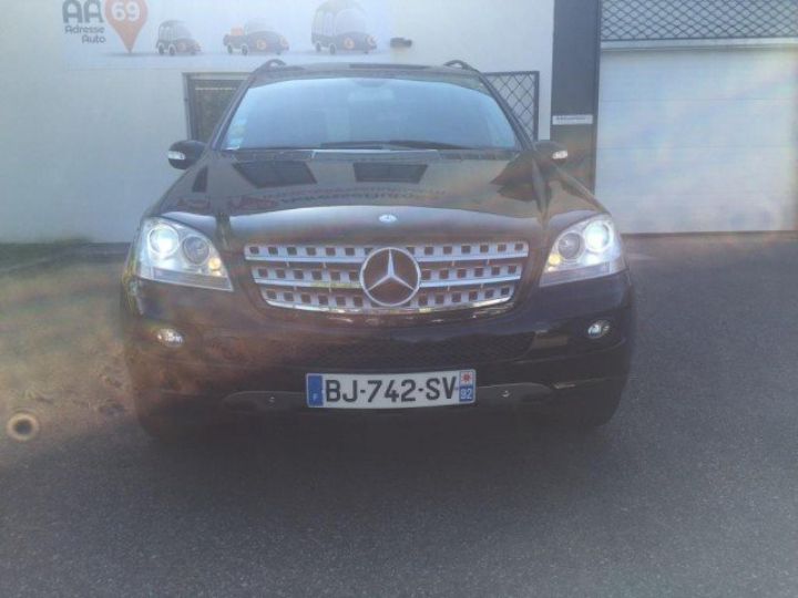 Mercedes Classe ML 500 V8 4MATIC 7G-TRONIC 386CV     Essence NOIR - 2