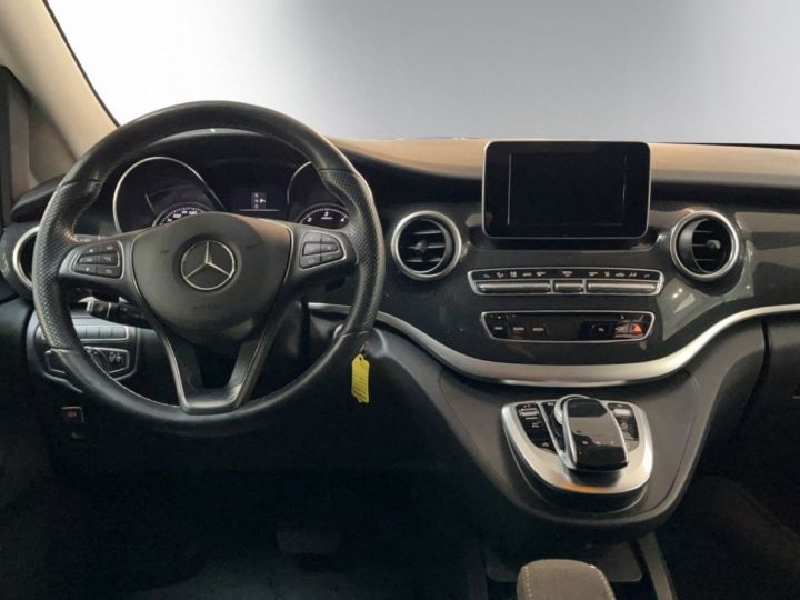 Mercedes Classe V 220 ÉDITION CDI 163 7G  4MATIC /Attelage/8 places!  03/2017  bleu métal - 7