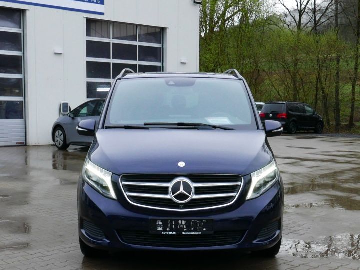 Mercedes Classe V 250d LONG AVANTGARDE CUIR GPS CAMERA 360° PREMIERE MAIN GARANTIE 12 MOIS TVA RECUPERABLE BLEU NUIT - 3