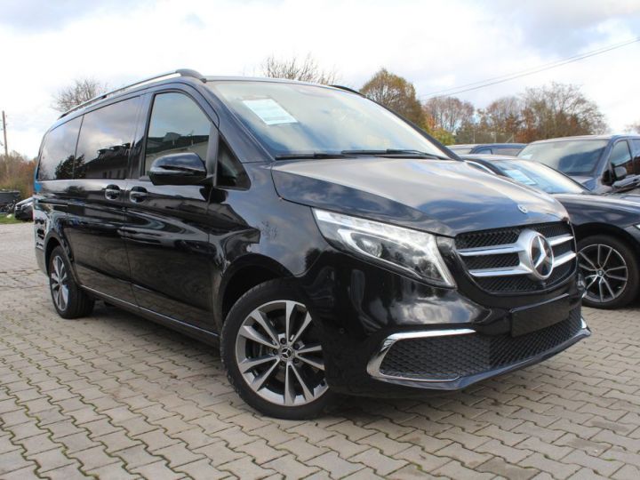 Mercedes Classe V 300 d AVANTG. ED.Long *360° * 8P * TOP * CUIR * Garantie 12 mois Prémium * TVA Récup. Noire - 1