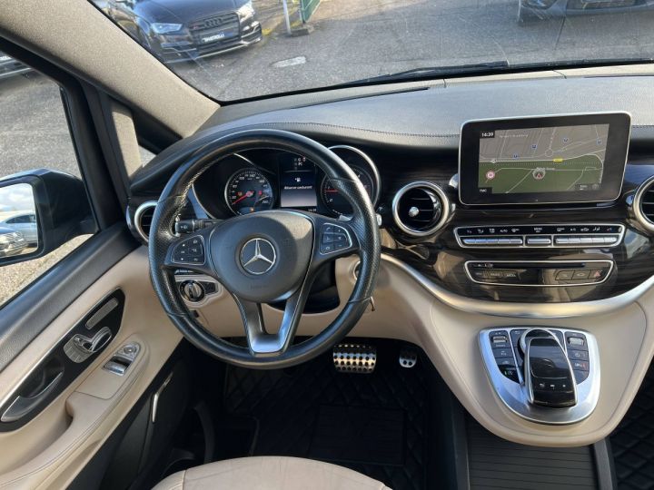 Mercedes Classe V II 220 d Long AVANTGARDE 7G-Tronic Plus 8Places GPS Caméra360° NOIR - 14