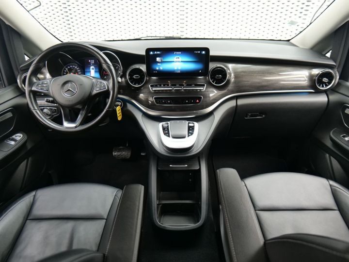 Mercedes Classe V Mercedes V300 D 4 Matic Xl Avangarde 9g-tronic Tva Recuperable 8 Places Xenon Gps Grand Ecran Cuir Clim Auto Camera 2 Portes Lateral Electrique Sieges Noir - 6