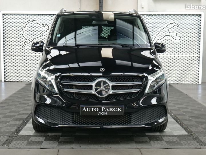 Mercedes Classe V New v300 d 4matic extra long avangarde 9g tronic tva recuperable 2 portes electrique gps grand ecran 8 places camera sieges chauffants contrat mainten Noir - 2